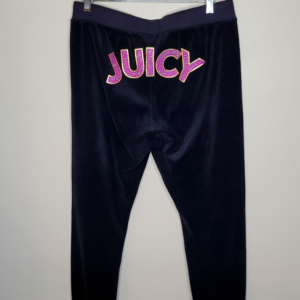 BLACK LABEL BLACK JUICY COUTURE TWO PIECE SUIT - LIKE NEW-